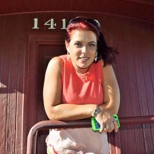 Meet your Posher, Laura